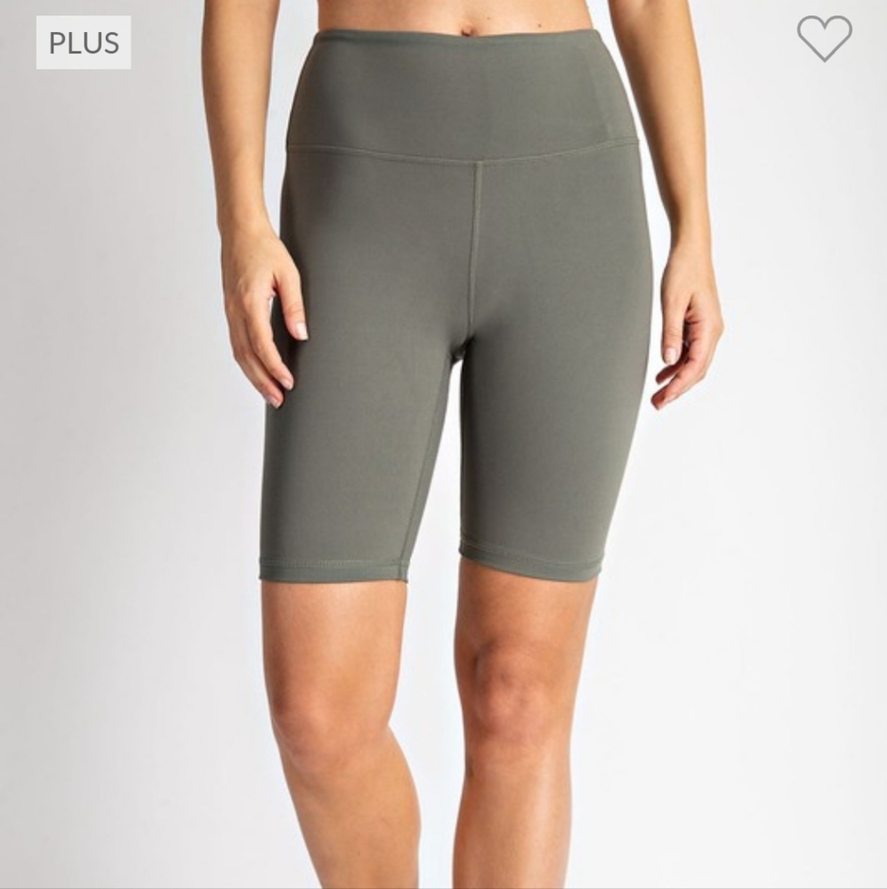 Butter soft biker shorts sage green/grey